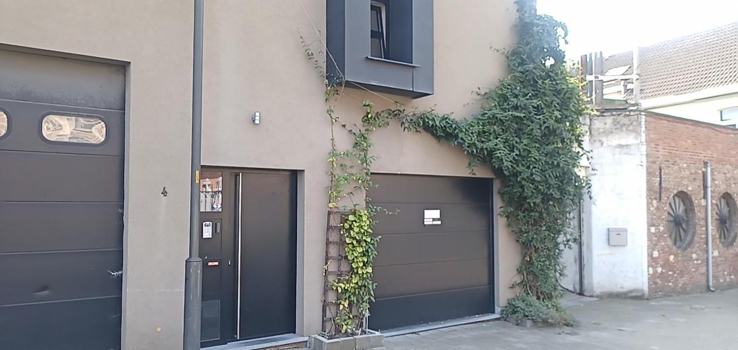 Lodgerivierenhof أنتويرب المظهر الخارجي الصورة